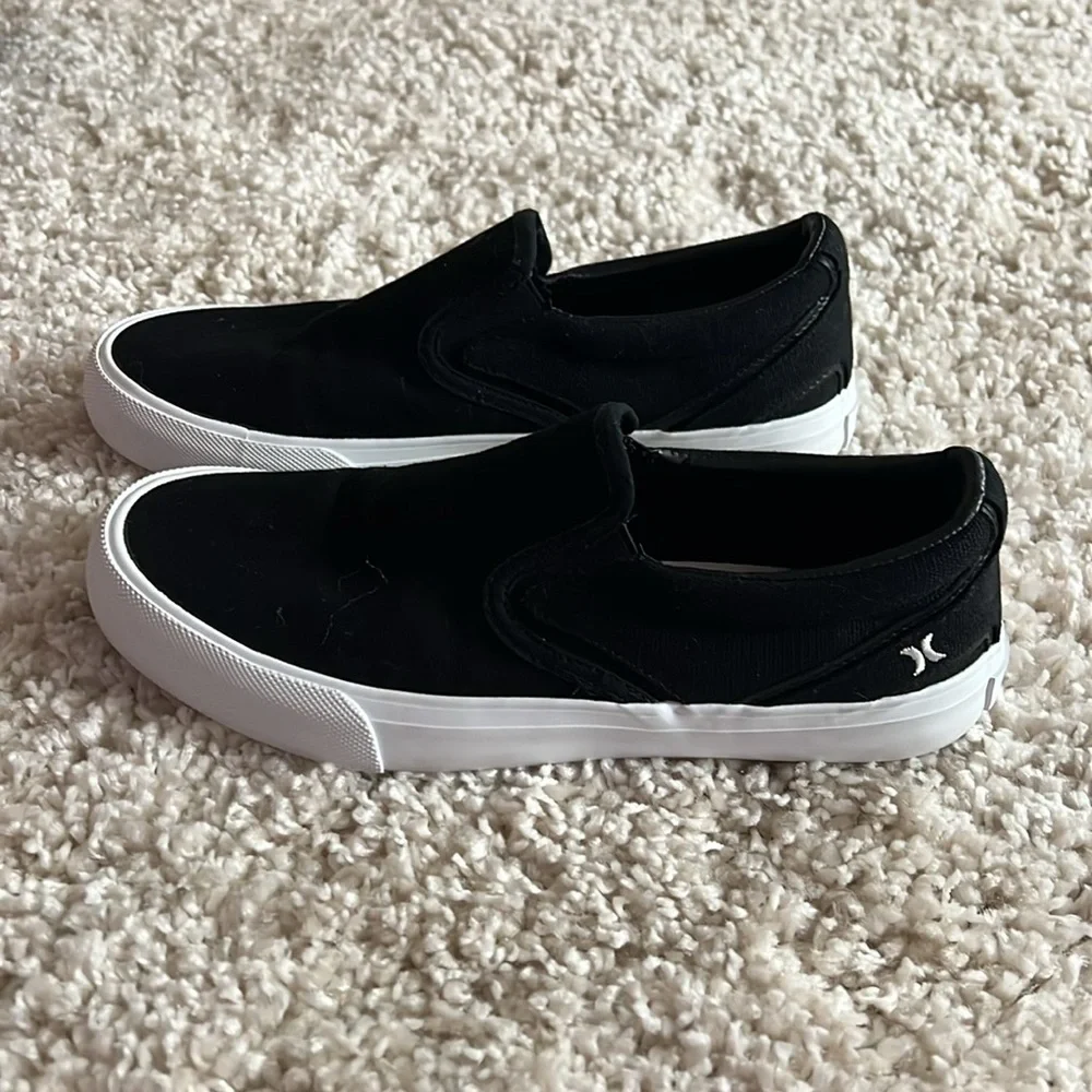 Hurley Black Slip Ons